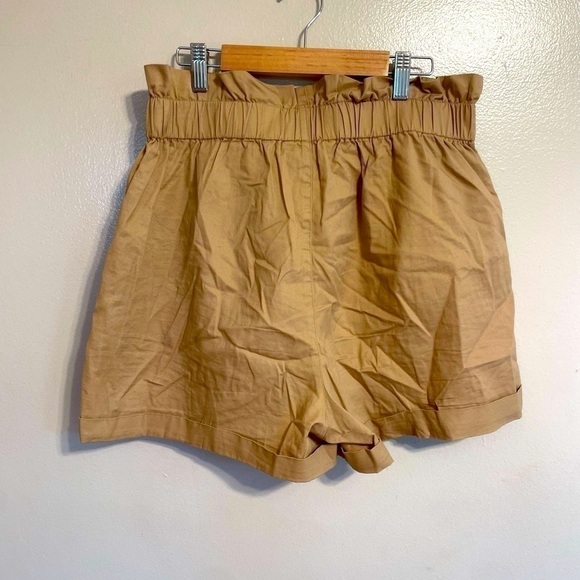 CI Sono Tan High Waisted Shorts - Picture 10 of 10